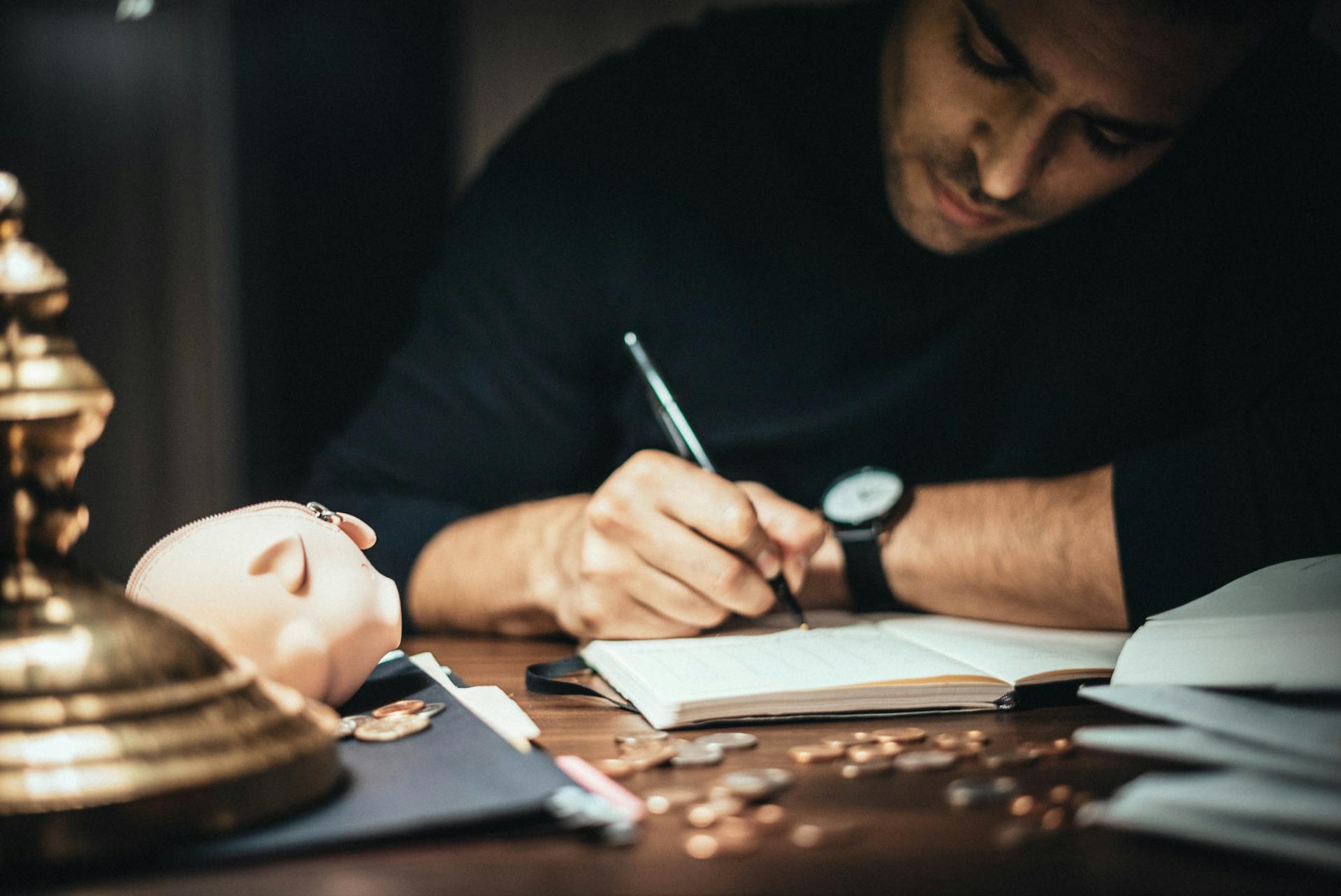Navigating Challenging Times: Smart Money Moves for Lasting Resilience