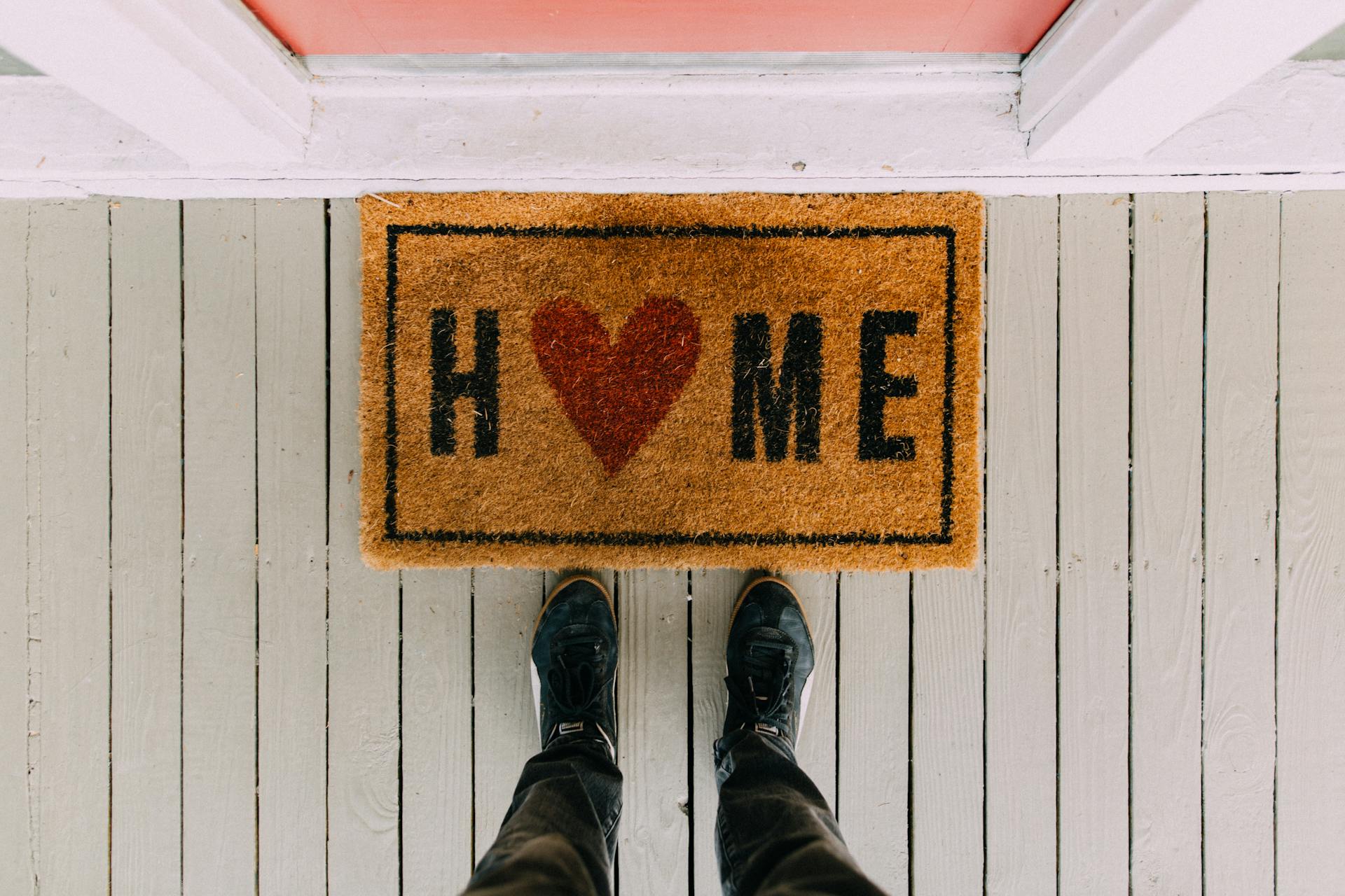 Your Second Act Home: Downsizing, Upsizing, or Going Nomad?