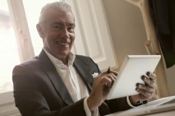 Working Retirement Secret to Men's Happiness