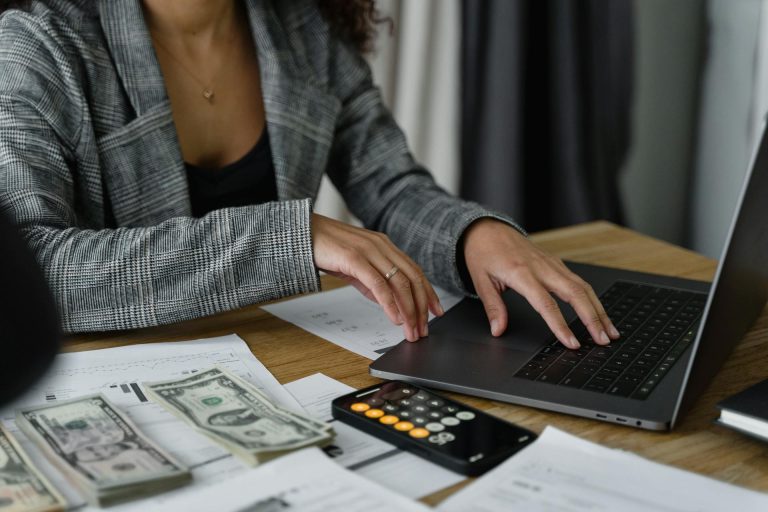 How Entrepreneurs Can Pay Themselves