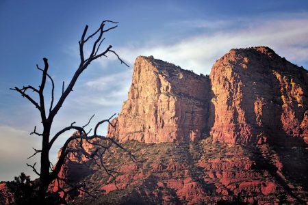 beautiful red rock mountains of Arizona; Arizona Adventures