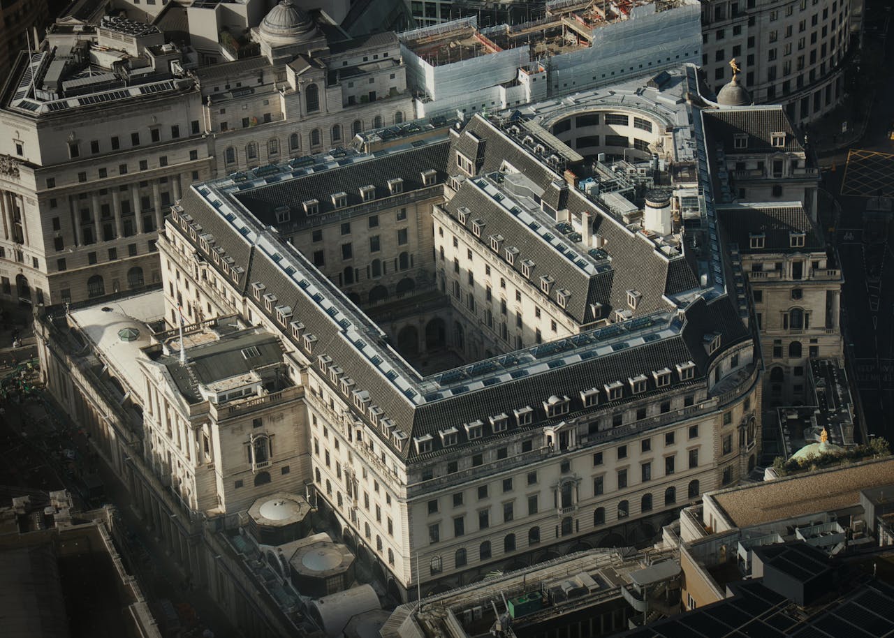 aerial view, bank of england, london; Bank of England sees 4% inflation
