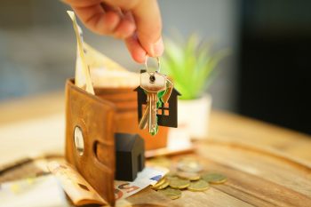 rental units and keys; How to Negotiate Your Rent Down by 20%