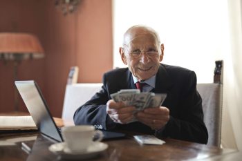a rich retired man who became a shareholder to retire with wealth;