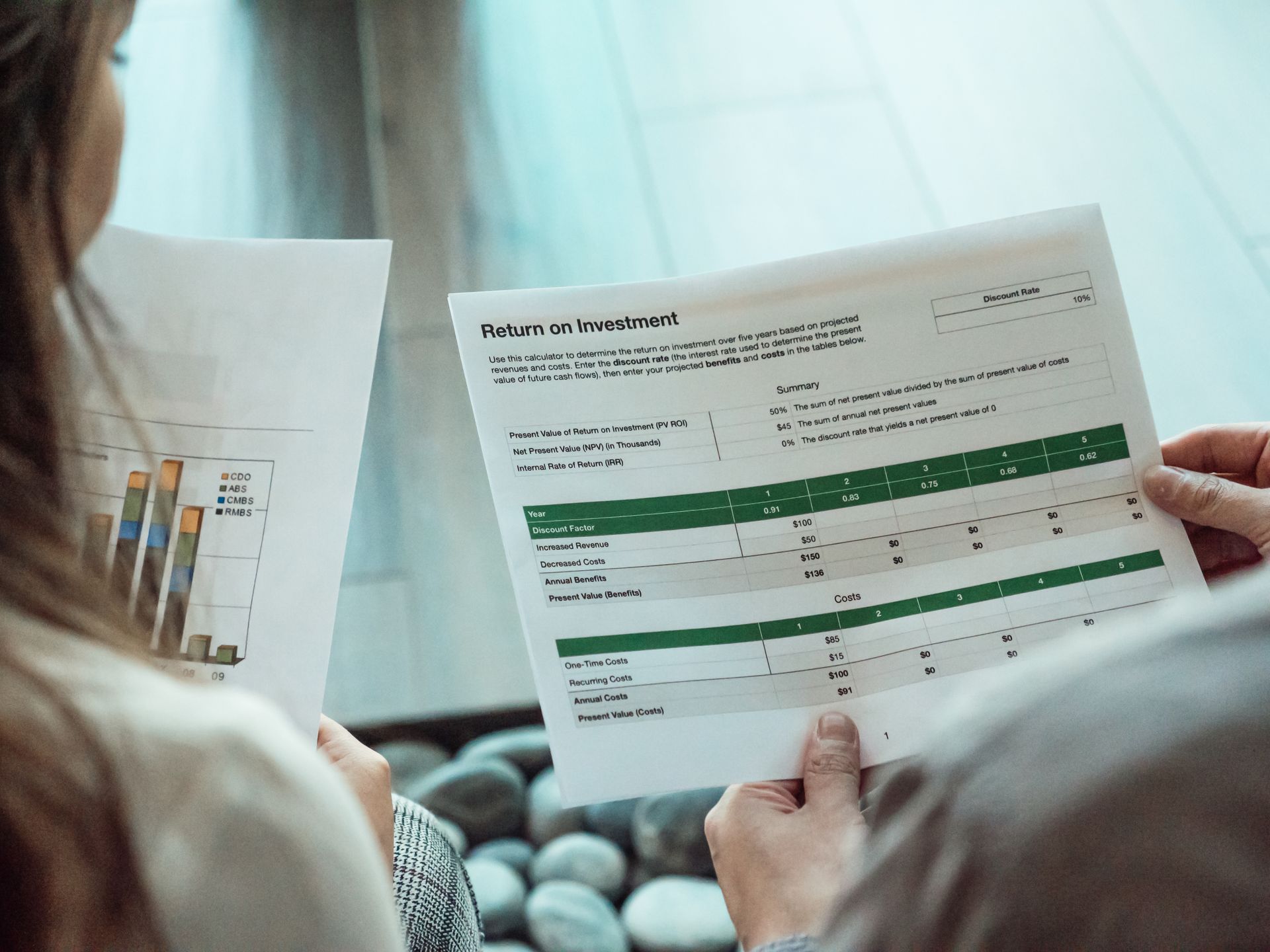 Roth IRA vs Traditional IRA: Which Should You Choose?